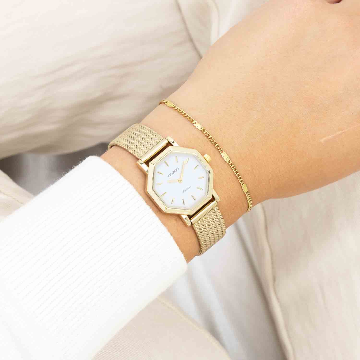 OOZOO Vintage Gold Stainless Steel Bracelet C20436